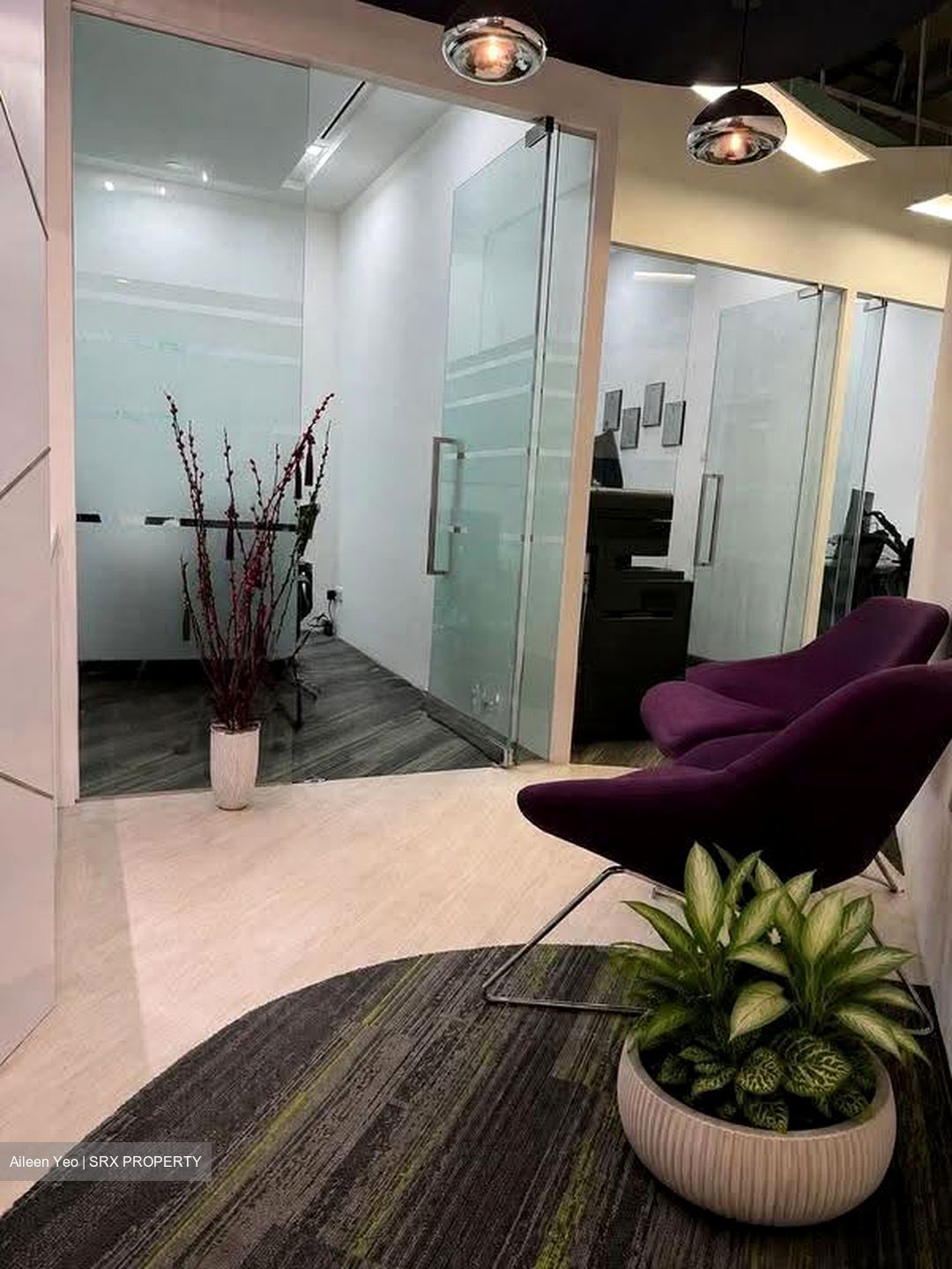 PLUS (D1), Office #622074721